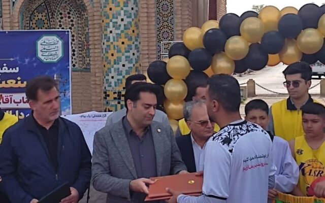 استقبال مدیرعامل شرکت توزیع برق استان سمنان از سفیر همدلی صنعت برق
