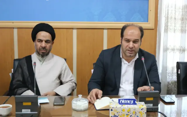 امام جمعه خمین: ظرفیت‌های سرمایه‌گذاری شهرستان نیازمند معرفی و توجه بیشتر است