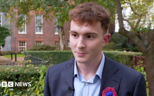 Swimmer Archie Goodburn thanks prime minister as brain cancer review announced