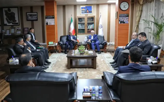 دیپلماسی فعال استاندار خراسان شمالی در پایتخت / از مطالبه اعتبار تا موافقت وزیر با تجهیز مدارس استان