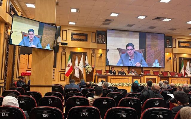 رسیدگی به پروندههای تاخیر در واردات به اتاق بازرگانی واگذار میشود