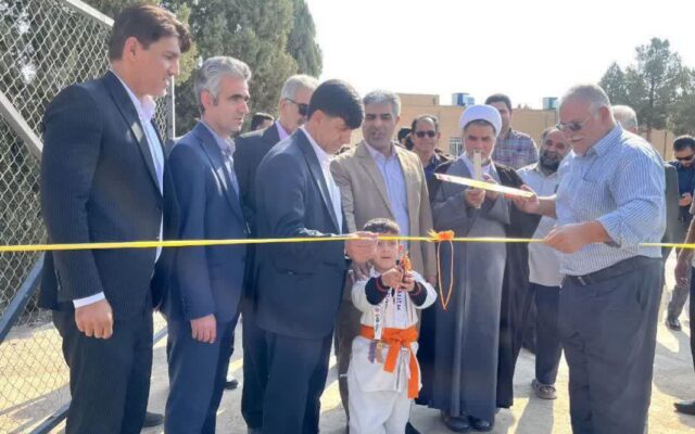 افتتاح زمین چمن مصنوعی در مهریز