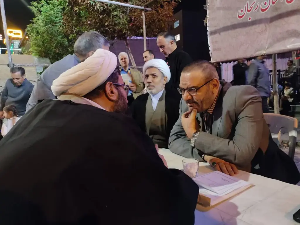 حضور مردم در تجمعات شبانه، وظیفه مسئولین را در خدمت‌رسانی سنگین‌تر می‌کند