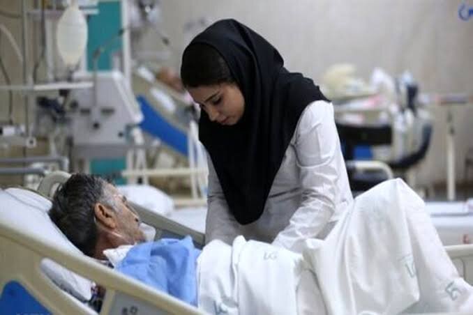 پرستاری با دانش و انسانیت معنا می‌یابد