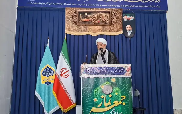 امام جمعه زیراب: دشمنان عفت و حجاب را هدف گرفته‌اند