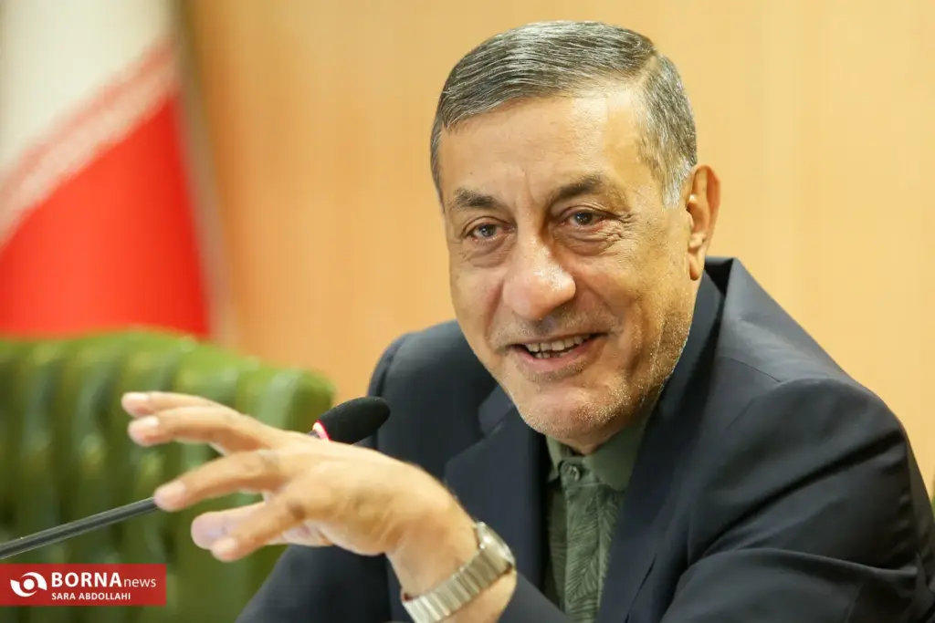 قائم‌پناه: با وجود جنگ و تحریم، تولید و صادرات محصولات دامی ادامه دارد