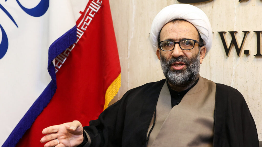عضو هیات رئیس مجلس: روبیو به ایران حسادت می‌کند/ عمر درختان کهنسال ایران از عمر استقلال آمریکا بیشتر است