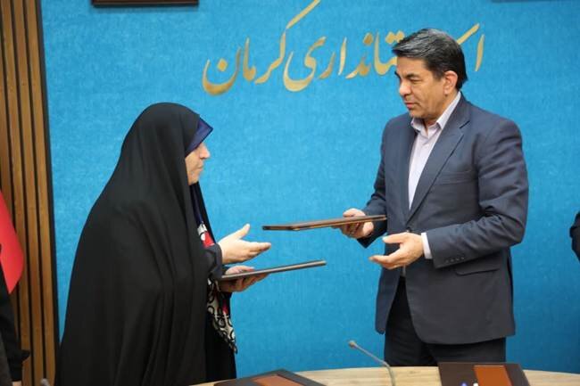 امضای دو تفاهمنامه برای ساماندهی اشتغال و تأمین مسکن ایثارگران در کرمان