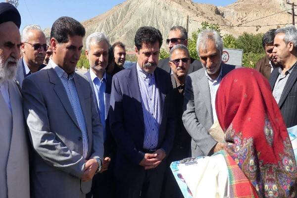معاون رئیس‌جمهور در امور توسعه روستایی و مناطق محروم وارد اسفراین شد