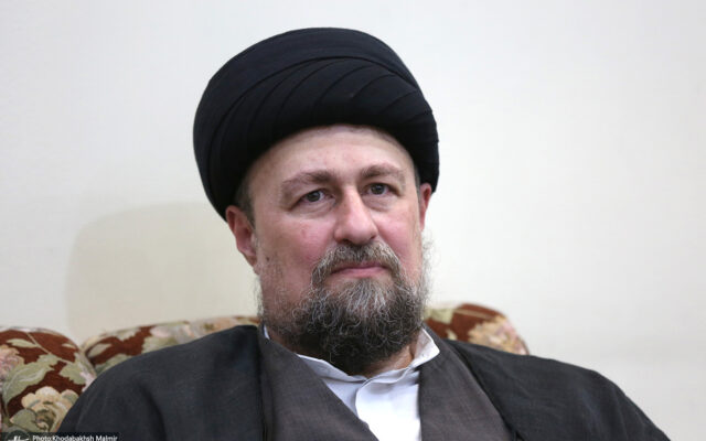 آیت‌الله سید حسن خمینی: از مشکلات سرافراز بیرون خواهیم آمد