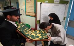 تجلیل خادمان حرم حضرت معصومه (س) از پرستاران