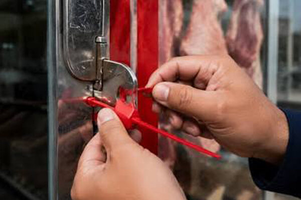 پلمب مرکز غیرمجاز تزریق ژل و بوتاکس در دشت آزادگان