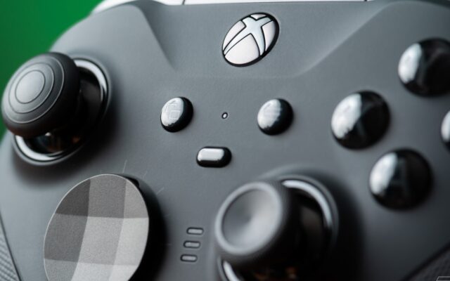 The next-gen Xbox won’t cost you $1,800. It can’t. Can it?