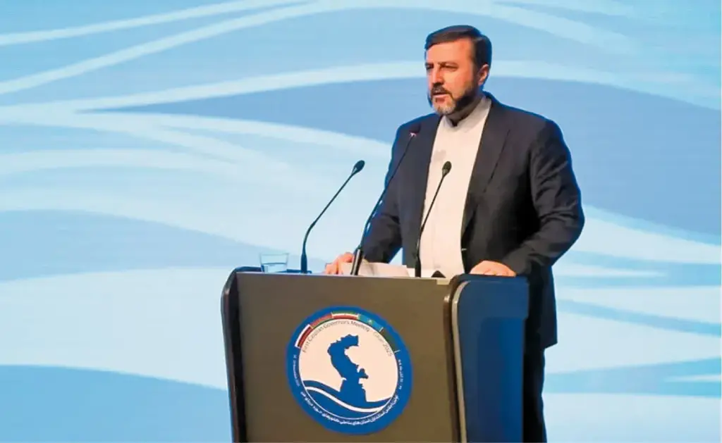 غریب‌آبادی: این بار جنگ را فرامنطقه‌ای می‌کنیم
