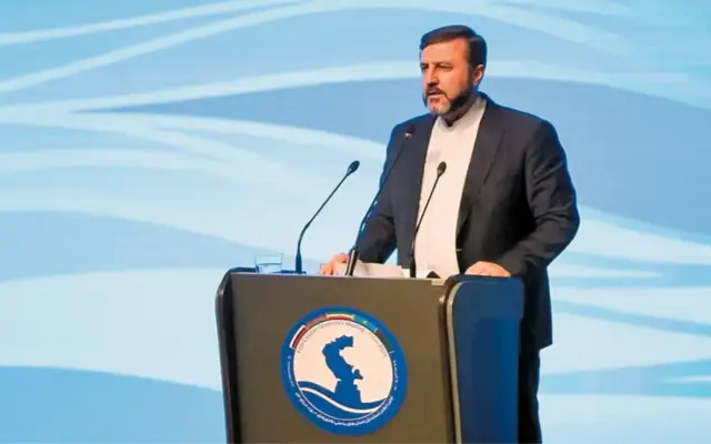 غریب‌آبادی: این بار جنگ را فرامنطقه‌ای می‌کنیم