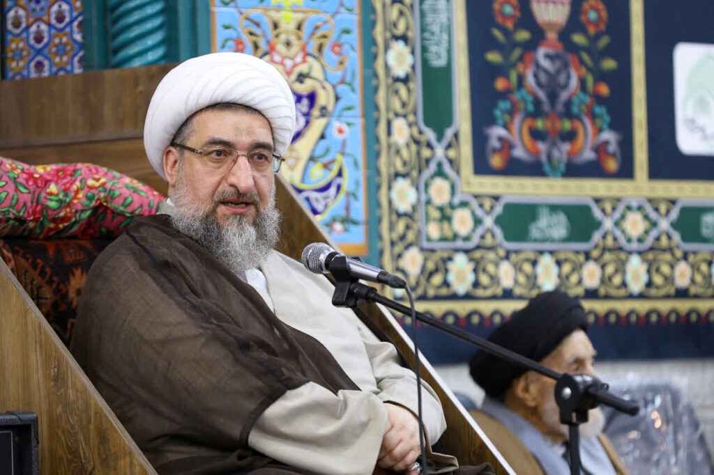 امامجمعه تبریز: فرهنگ فاطمی و عاشورایی عامل اقتدار ملت ایران است