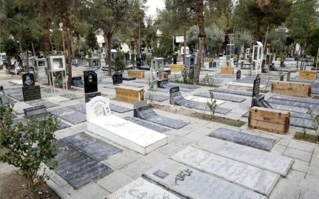 اشتباه پرهزینه‌ای که 90 درصد افراد هنگام انتخاب سنگ قبر مرتکب می‌شوند