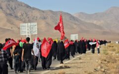برگزاری آیین سنتی مذهبی جمعه نشلجی‌ها در مشهد اردهال کاشان