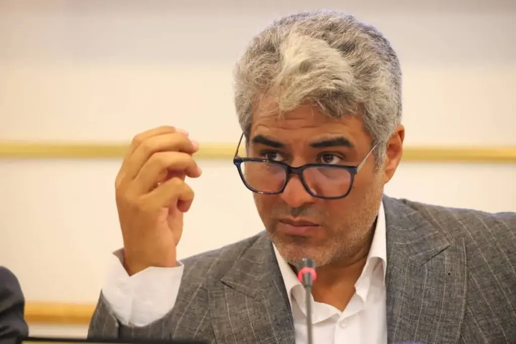 رئیس فدراسیون شمشیربازی: اردبیل سرزمین استعدادها و مایه مباهات ورزش کشور است