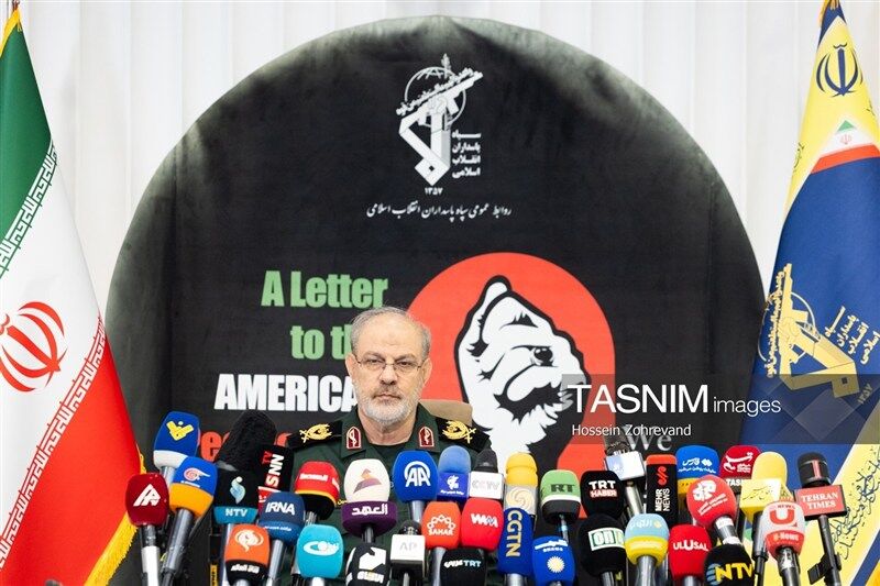 سخنگوی سپاه: پس از جنگ ۴۰ روزه به سلاح‌های پیشرفته‌تری دست یافتیم