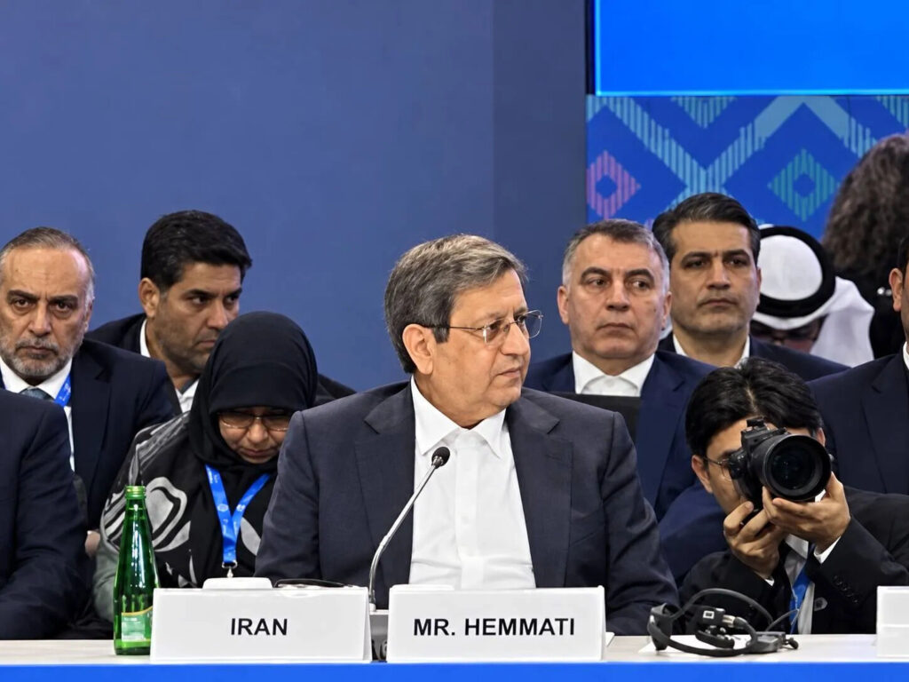 همتی: اقتصاد ایران تاب‌آوری بسیار خوبی از خود نشان داده/ ادعای فروپاشی اقتصاد ایران توهمی بیش نیست