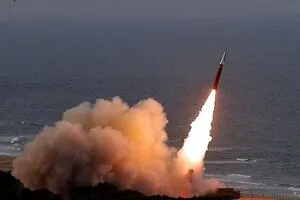 کره شمالی چند موشک بالستیک شلیک کرد
