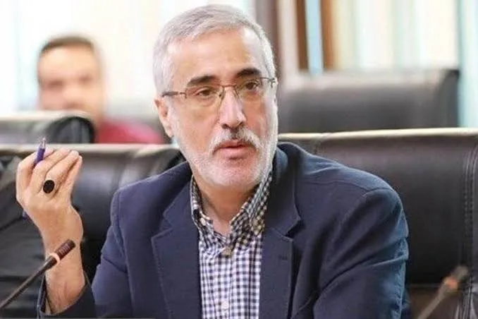 مشکلات مالی داروخانه‌ها به کمبود دارو دامن می‌زند