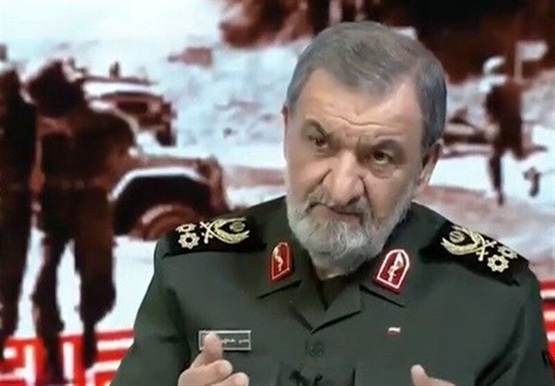 محسن رضایی: هدف ما دوام آوردن تا سال ۲۰۲۹ نیست؛ باید جنگ را یکبار برای همیشه تمام کنیم