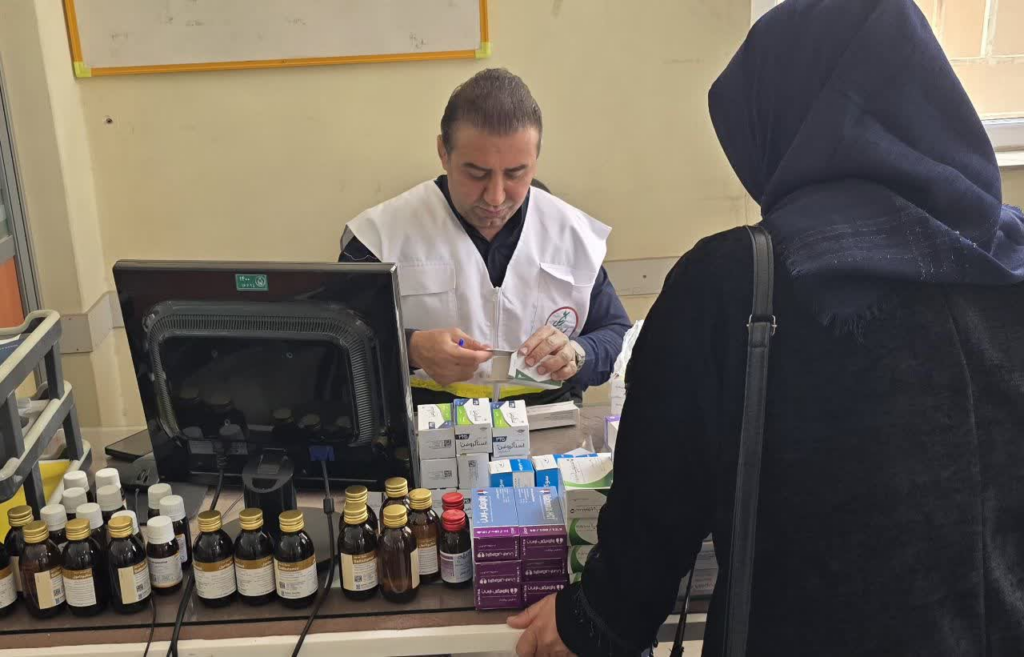 اجرای برنامههای جهادی سلامت و آغاز طرح ملی سفیران جوانی جمعیت از کرمانشاه
