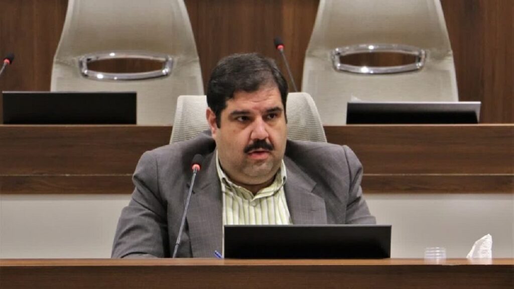 استفاده از ظرفیت نخبگان برای حل چالش‌های استان قم /تشکیل سه هیئت اندیشه‌ورز نخبگانی در حوزه آب، اتباع و صنعت
