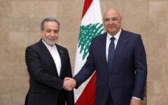 رئیس جمهور لبنان و وزیر خارجه ایران با یکدیگر گفتگو کردند