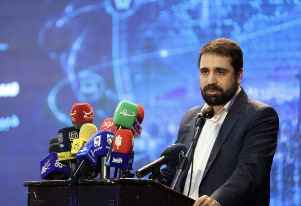 فکتچک | ادعای محمدامین آقامیری درباره قطع چندساعته اینترنت در «دی ماه ۱۴۰۴» صحت دارد؟