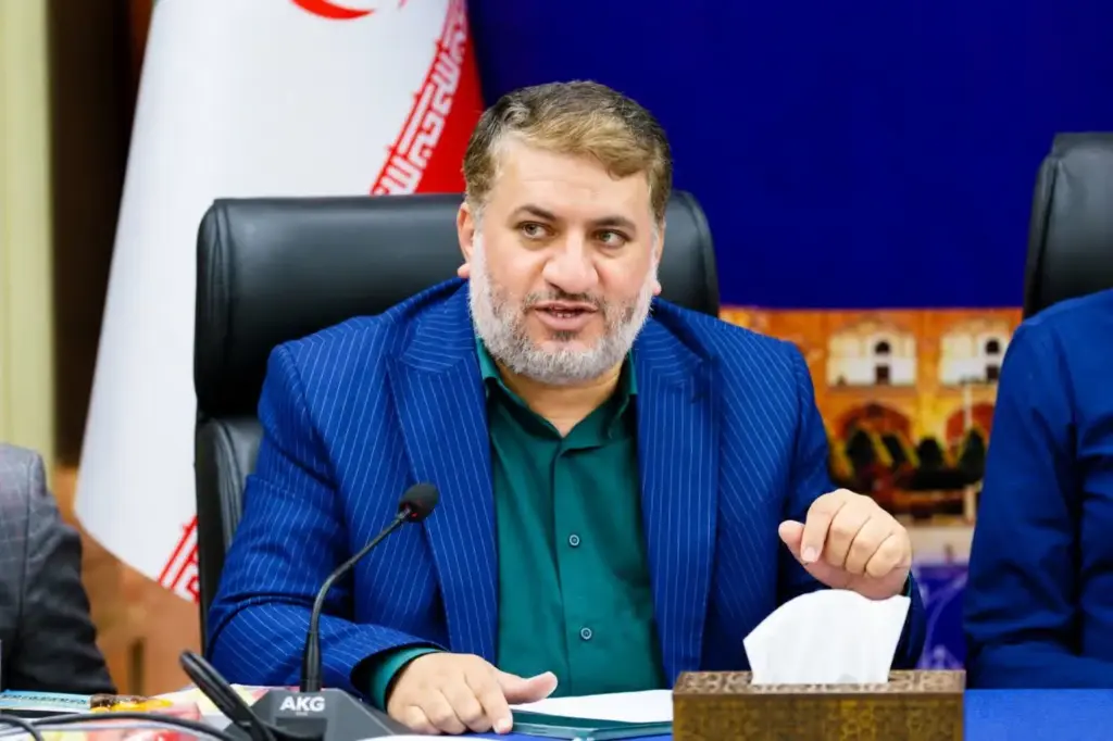 فاطمی خواستار همکاری ویژه بانک قرض‌الحسنه رسالت برای حمایت و تسهیل دسترسی به خدمات قرض‌الحسنه شد
