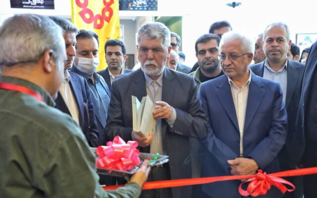 وزیر ارشاد پردیس سینمایی مهر هماگ بجنورد را افتتاح کرد