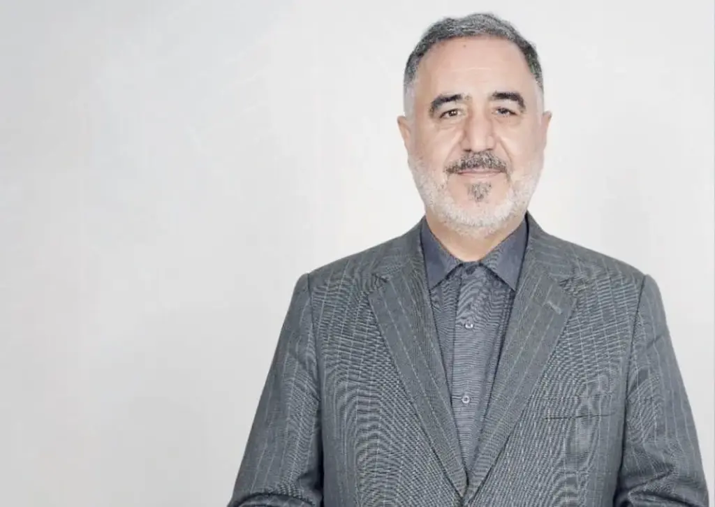 مسائل پیچیده امنیتی با وضع مقررات برای مردم حل و فصل نمی‌شود