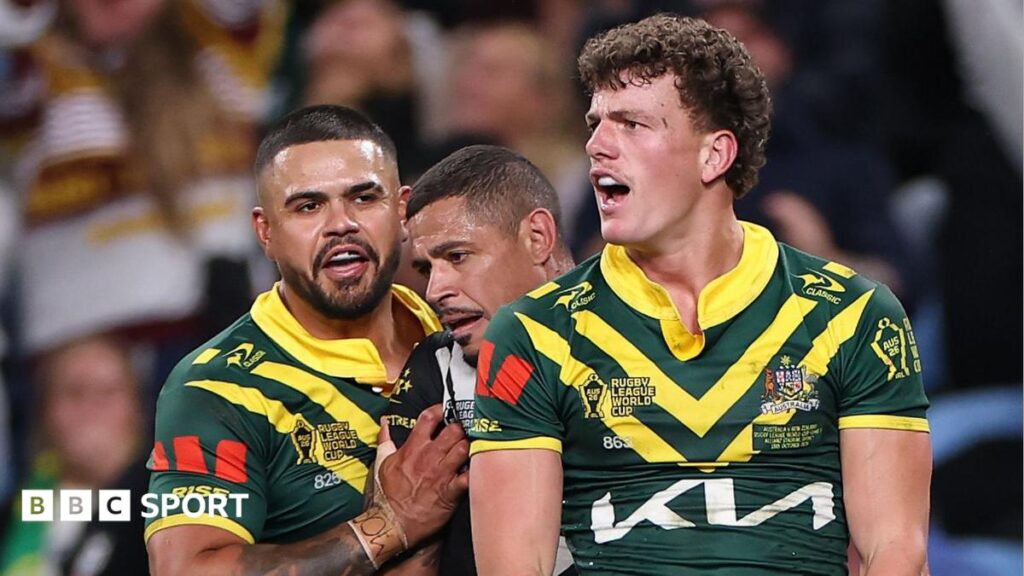Australia edge New Zealand in epic World Cup opener