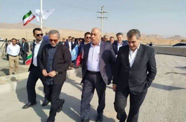 درخواست گلرو از معاون وزیر راه برای تسریع در تکمیل جاده سمنان به فیروزکوه