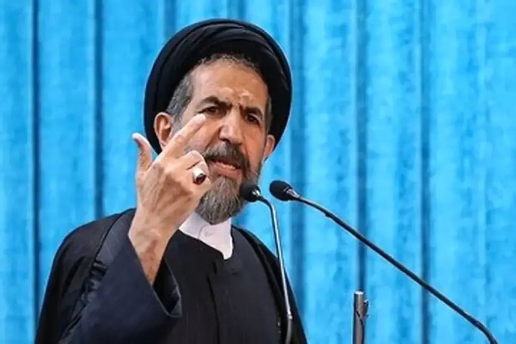 خطیب نماز جمعه تهران: کنترل بر تنگه هرمز اهرم قدرتمند ایران در برابر تحریم‌هاست