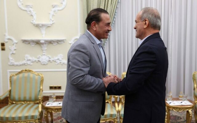 عاصم منیر در تهران؛ از دیدار با رئیسجمهور تا رایزنی با قالیباف درباره میانجیگری و بازگشایی مرزها