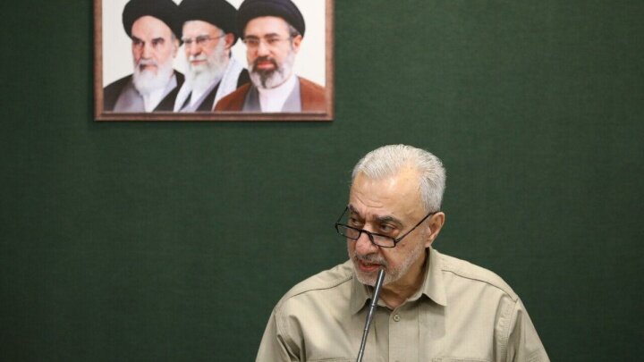 حسن قشقاوی: اعضاء کمیسیون امنیت ملی مجلس با اکثریت آرا به وزیر پیشنهادی دفاع و پشتیبانی نیروهای مسلح رأی موافق داده‌اند