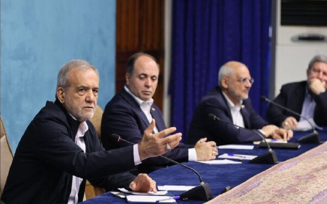 پزشکیان دستاوردهای سفر به ارمنستان را تشریح کرد/ جنگها خسارتهای گستردهای به جنگلها، هوا، خاک، زمین و دیگر اجزای طبیعت وارد میکنند