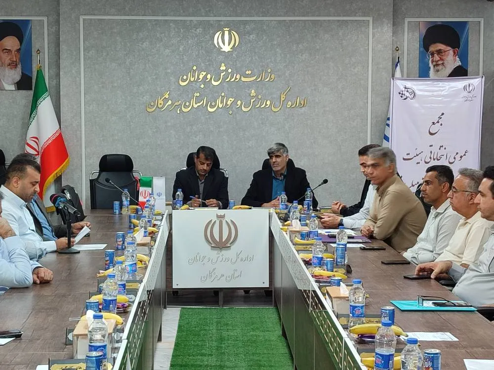 محمد نمدچی رئیس هیئت موتورسواری و اتومبیلرانی هرمزگان شد