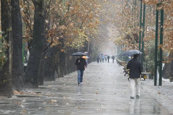 موج جدید بارش‌ها از پنجشنبه وارد کشور می‌شود؛ برف پاییزی در راه است