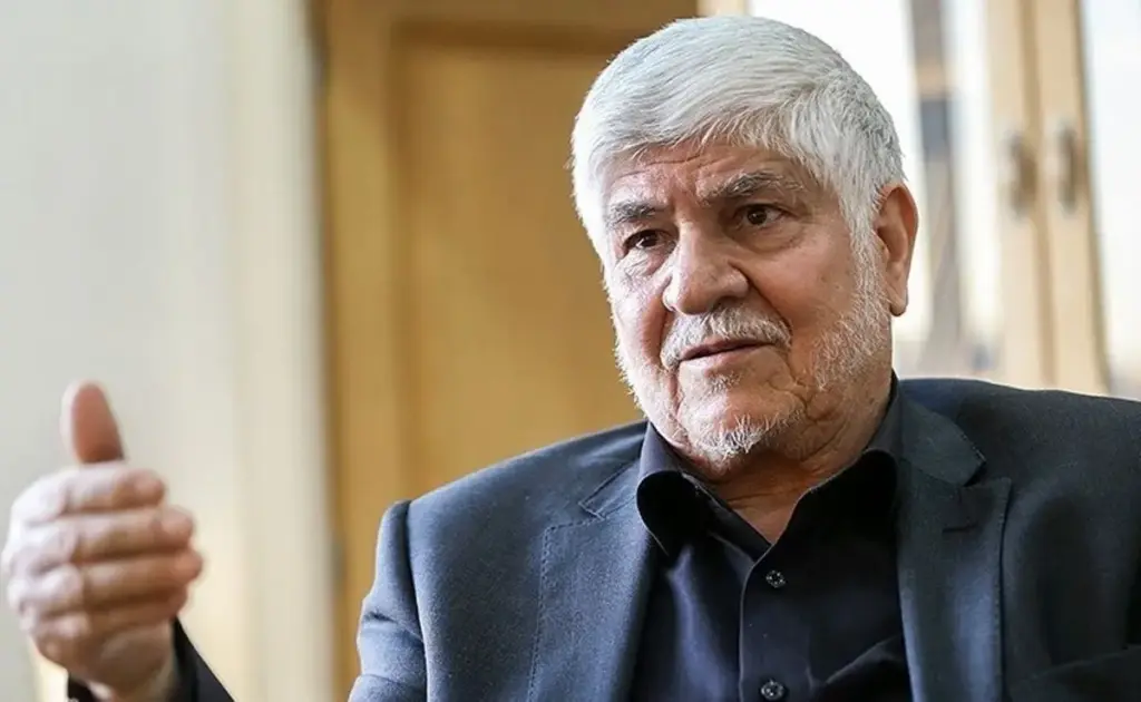 محمد هاشمی: وحدت و انسجام تنها راه نجات کشور در برابر توطئه‌های بیگانگان است