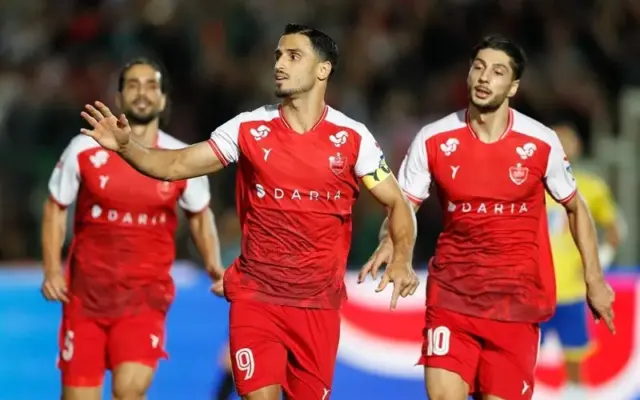 پرسپولیس از سد صنعت نفت گذشت و به یک قدمی تراکتور رسید