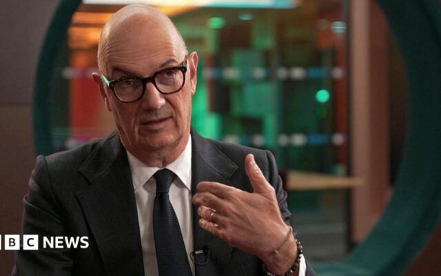 'Come all the way' back to EU, French finance minister tells UK