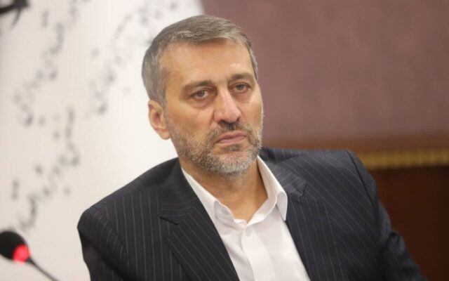 ظرفیت مناطق آزاد برای واردات کالا و کاهش قاچاق به کار گرفته شود