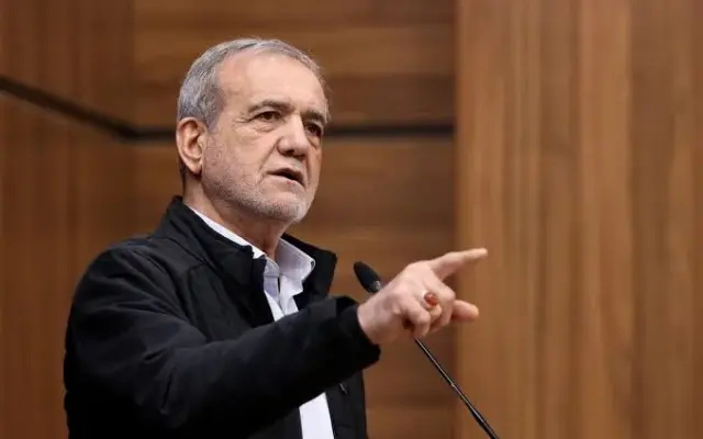 اگر باور به خودمان داشته باشیم می‌توانیم از مشکلات عبور کنیم
