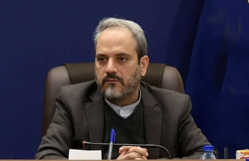 پشت پرده حجاب‌استایل‌ها در اینستاگرام؛ زن ایرانی چگونه به تابلوی تبلیغاتی الگوریتم‌ها تبدیل شد؟