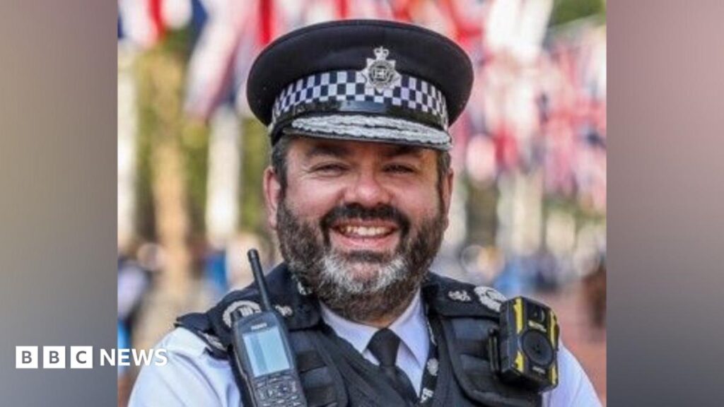 Met's Special Constabulary head fired after AI tool found deleted intimate images on work phone